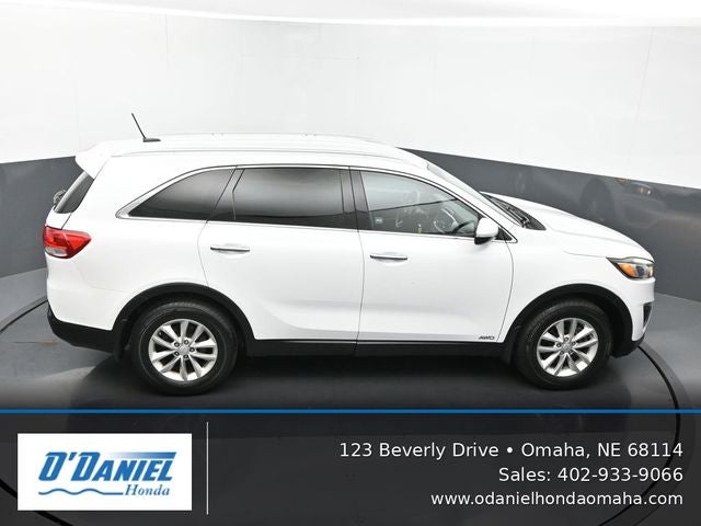 2017 Kia Sorento LX