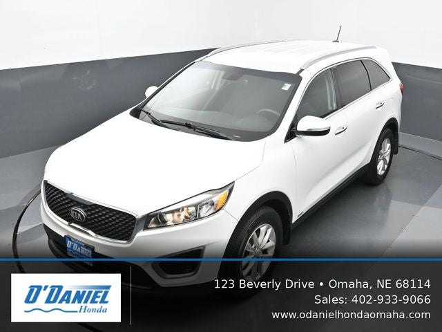 2017 Kia Sorento LX