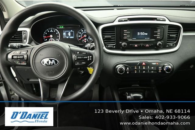 2017 Kia Sorento LX