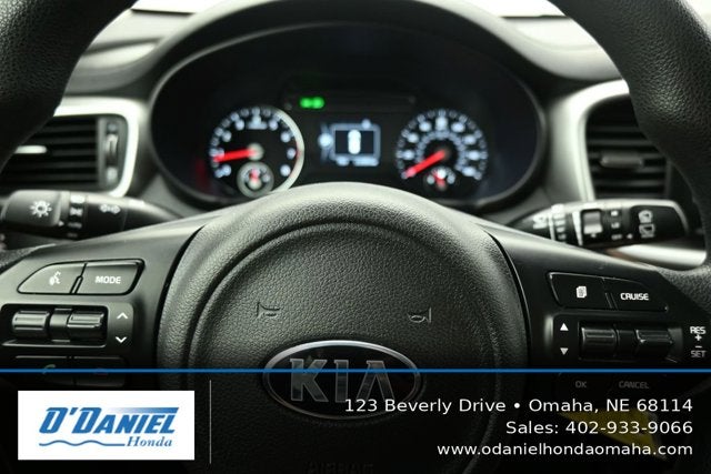 2017 Kia Sorento LX