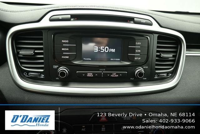 2017 Kia Sorento LX