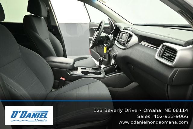 2017 Kia Sorento LX