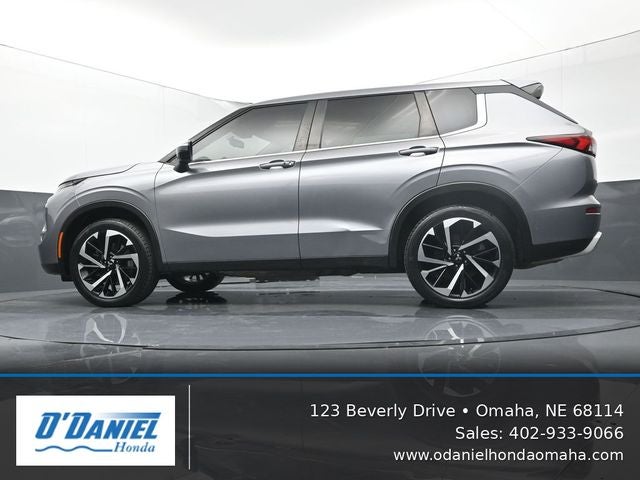 2022 Mitsubishi Outlander SE