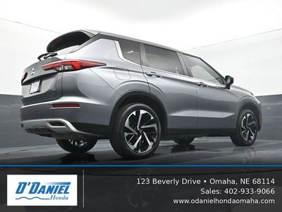 2022 Mitsubishi Outlander SE