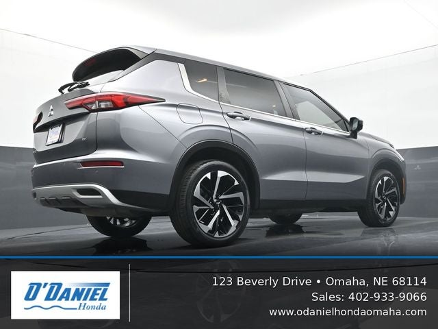 2022 Mitsubishi Outlander SE