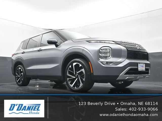 2022 Mitsubishi Outlander SE