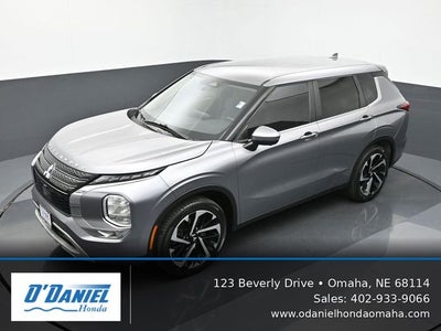 2022 Mitsubishi Outlander SE