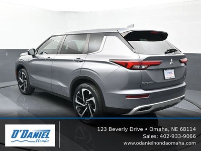 2022 Mitsubishi Outlander SE