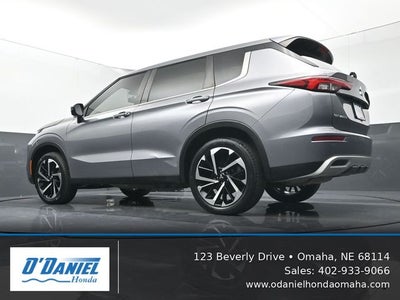 2022 Mitsubishi Outlander SE