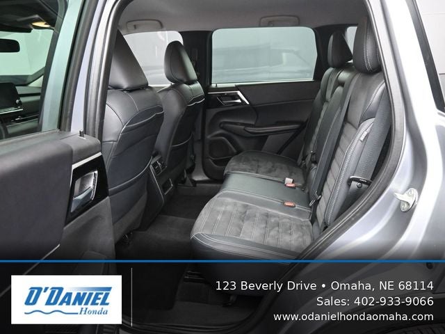 2022 Mitsubishi Outlander SE