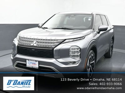 2022 Mitsubishi Outlander SE