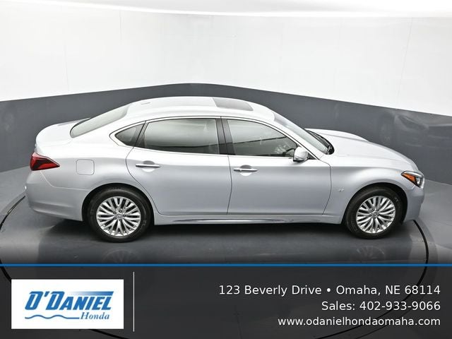 2015 INFINITI Q70L 3.7X