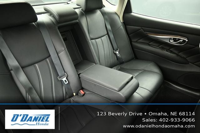 2015 INFINITI Q70L 3.7X