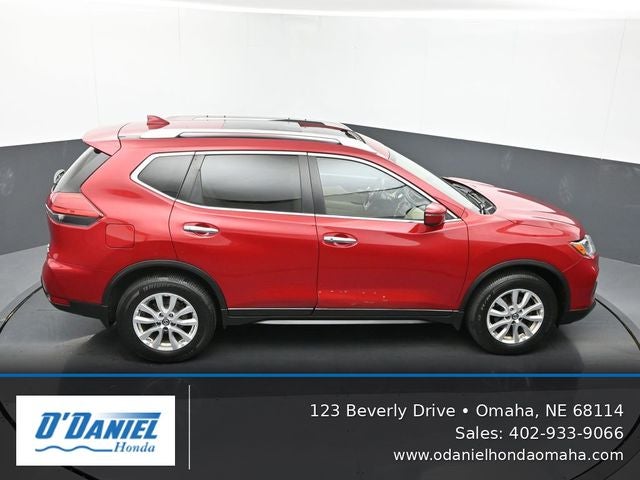 2017 Nissan Rogue SV