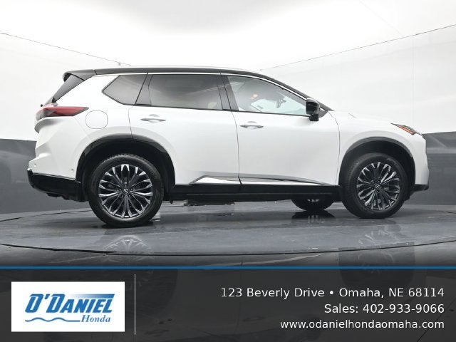 2024 Nissan Rogue Platinum