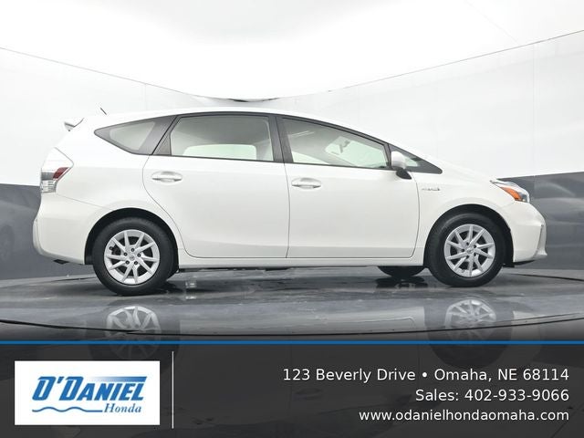 2012 Toyota Prius v Two
