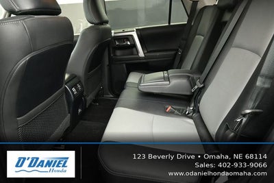 2022 Toyota 4Runner SR5 Premium