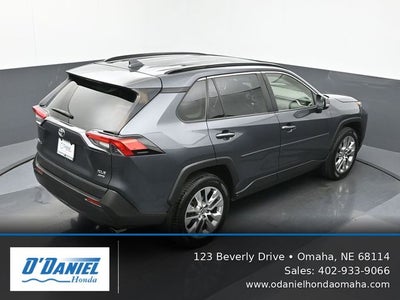 2020 Toyota RAV4 XLE Premium