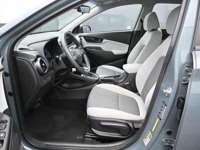 2022 Hyundai Kona SE