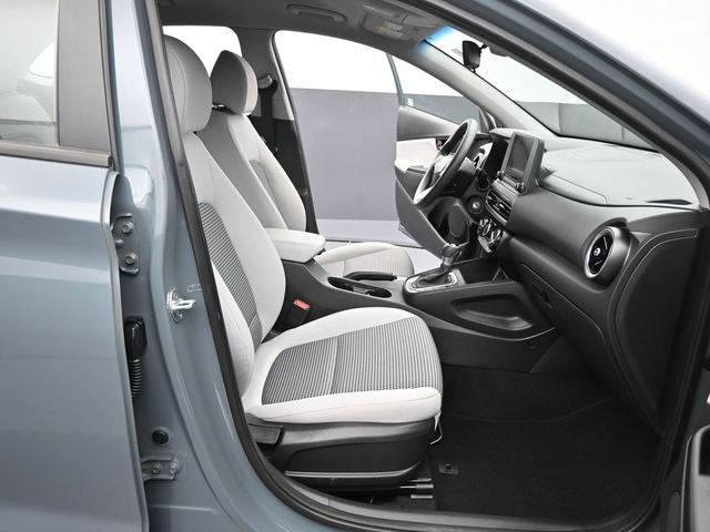 2022 Hyundai Kona SE