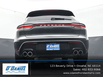 2023 Porsche Macan Base