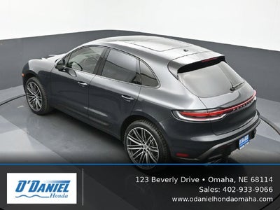 2023 Porsche Macan Base