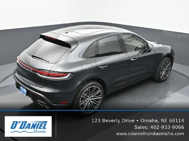 2023 Porsche Macan Base