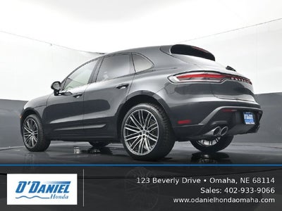 2023 Porsche Macan Base
