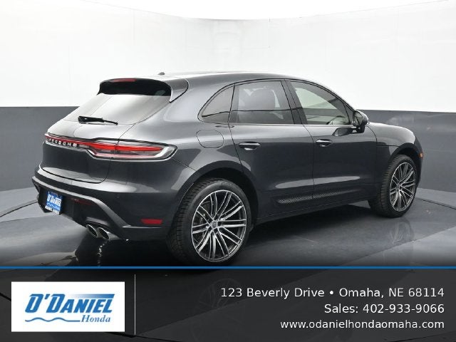 2023 Porsche Macan Base