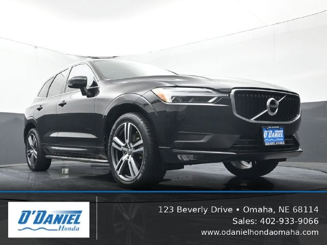 2021 Volvo XC60 T5 Momentum