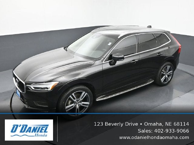 2021 Volvo XC60 T5 Momentum