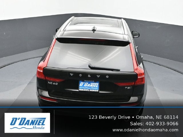 2021 Volvo XC60 T5 Momentum