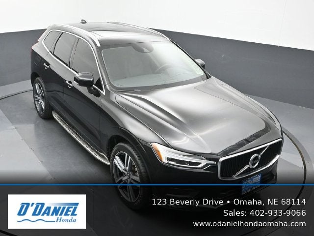 2021 Volvo XC60 T5 Momentum