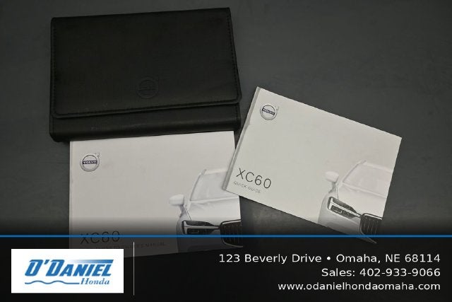 2021 Volvo XC60 T5 Momentum