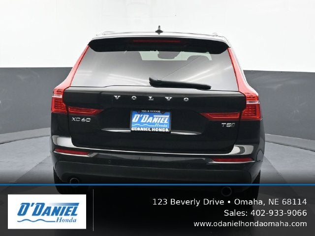 2021 Volvo XC60 T5 Momentum