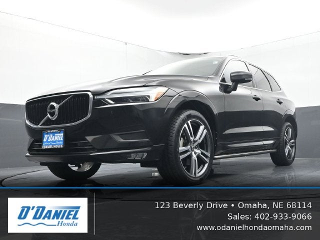 2021 Volvo XC60 T5 Momentum