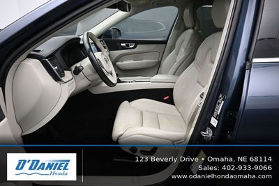 2018 Volvo XC60 T5 Inscription