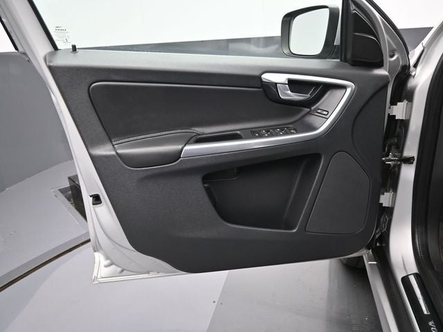 2015 Volvo XC60 T5 Premier