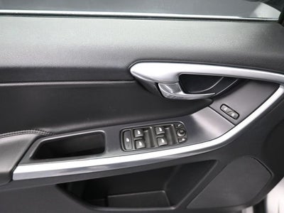 2015 Volvo XC60 T5 Premier