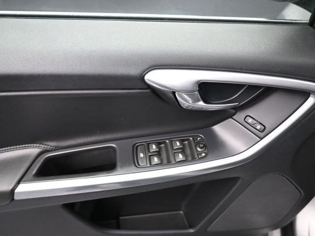 2015 Volvo XC60 T5 Premier