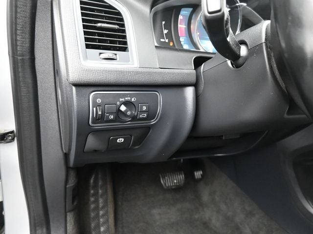 2015 Volvo XC60 T5 Premier