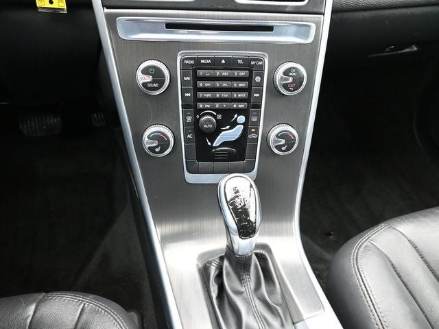 2015 Volvo XC60 T5 Premier